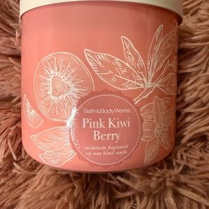 Bath & Body Works Pink Kiwi Berry Soy Candle
